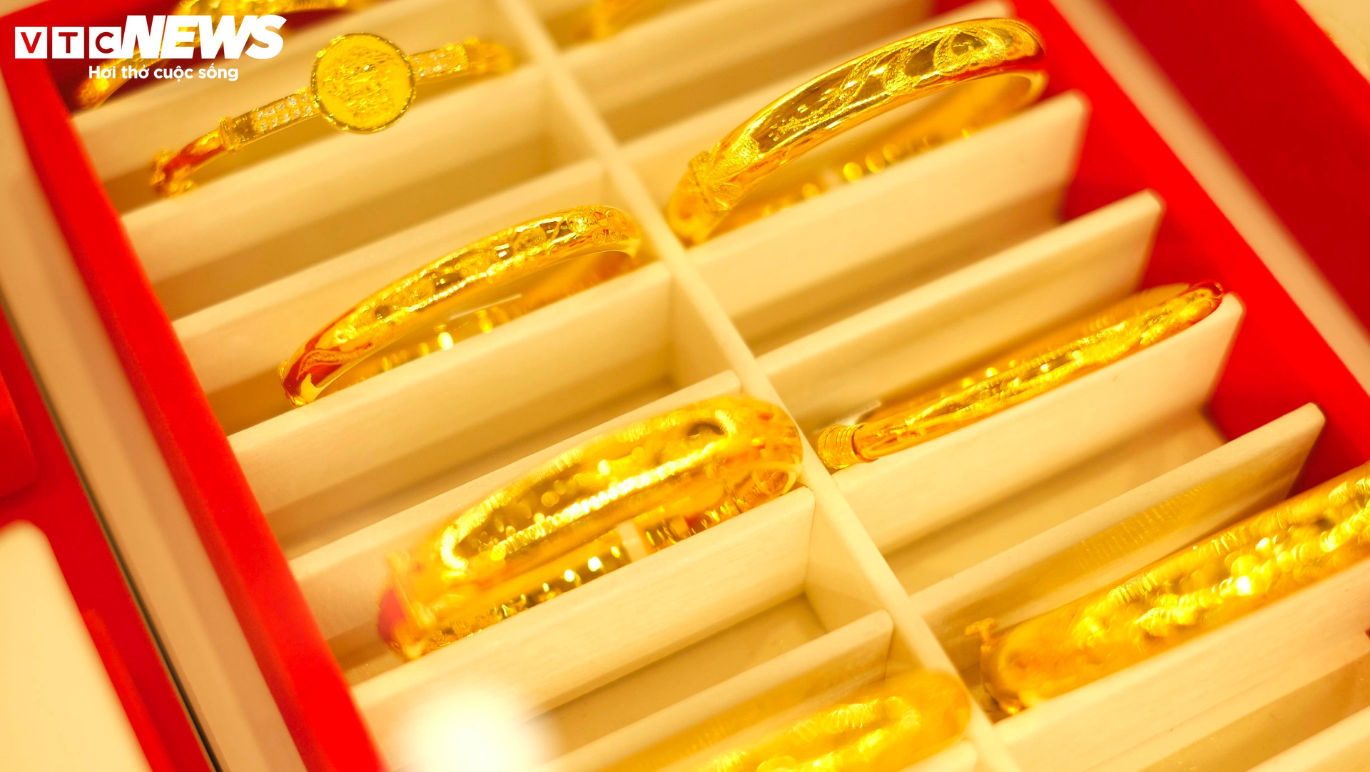 Nghị định 24 đang kỳ vọng được sửa đổi để bình ổn thị trường vàng trong nước