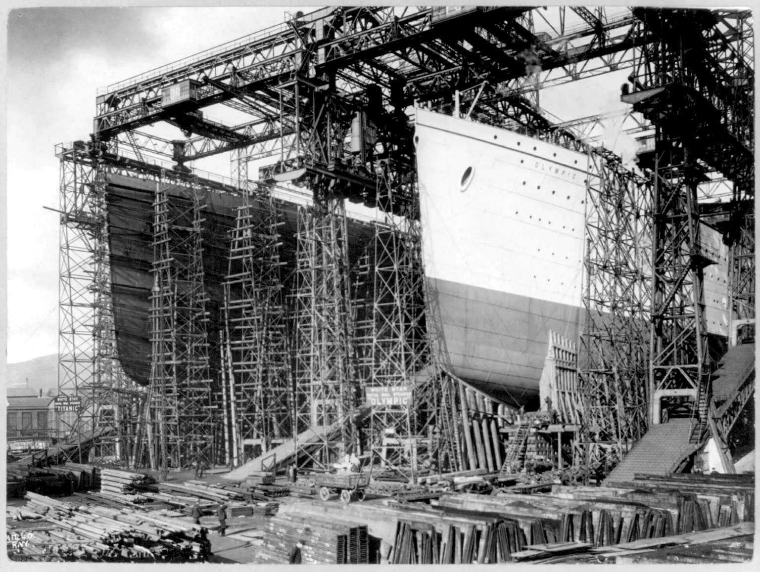 construction-shipyard-olympic-titanic-harland-and-wolff_11zon.jpeg