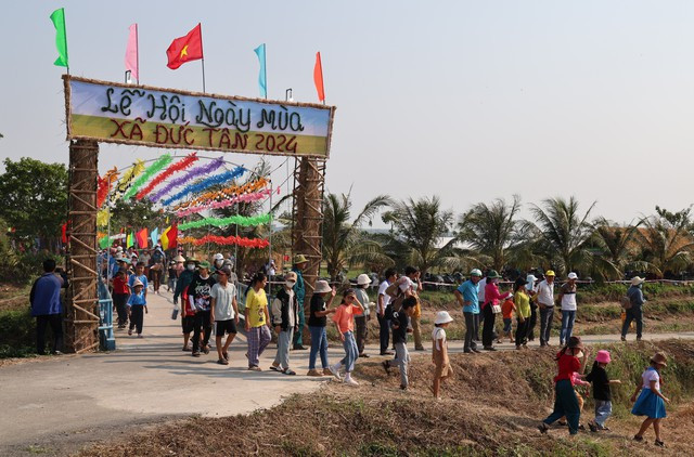 Lễ hội độc đáo ở quê hương cố Thủ tướng Phạm Văn Đồng- Ảnh 3.