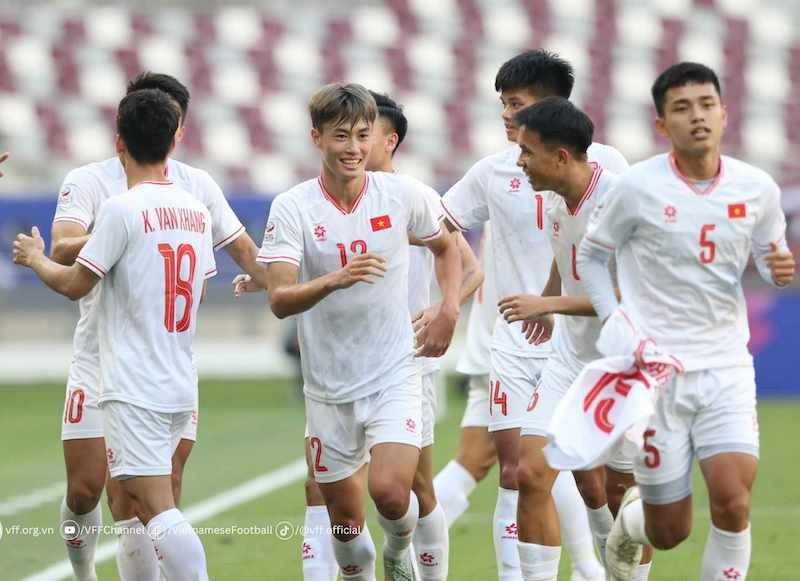Malaysia tố cáo U23 Việt Nam, chỉ trích trọng tài thiên vị - 2