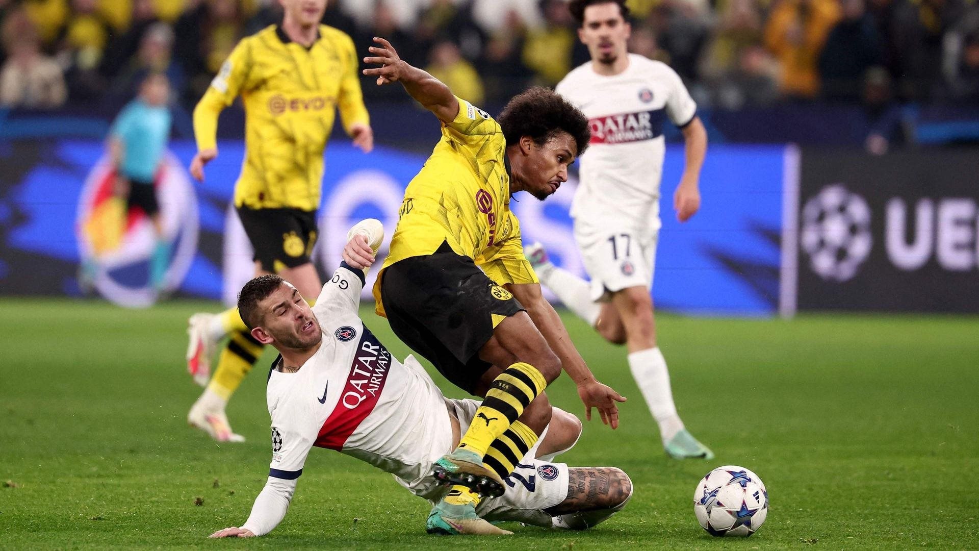 dortmund-psg-zweikampf-100.jpg