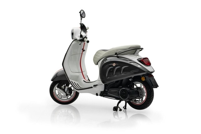 Vespa điện phiên bản đặc biệt chỉ có 99 chiếc trên toàn thế giới ảnh 3