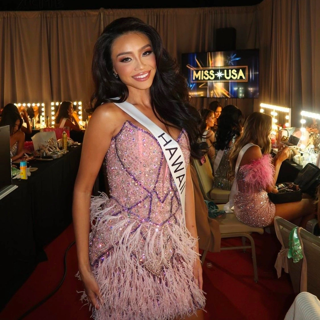 Vẻ ngoài nóng bỏng của người đẹp gốc Việt bất ngờ trở thành Hoa hậu Mỹ - 2