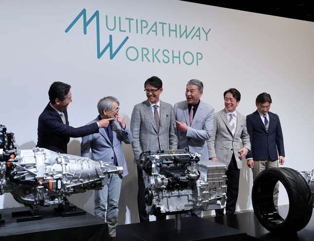 Toyota, Mazda và Subaru cùng phát triển động cơ dùng nhiên liệu 'xanh' ảnh 1