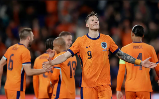 Hà Lan thắng Iceland 4 bàn, De Jong chia tay Euro 2024- Ảnh 3.