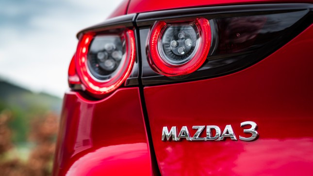 Mazda đăng ký logo nhận diện mới ảnh 3