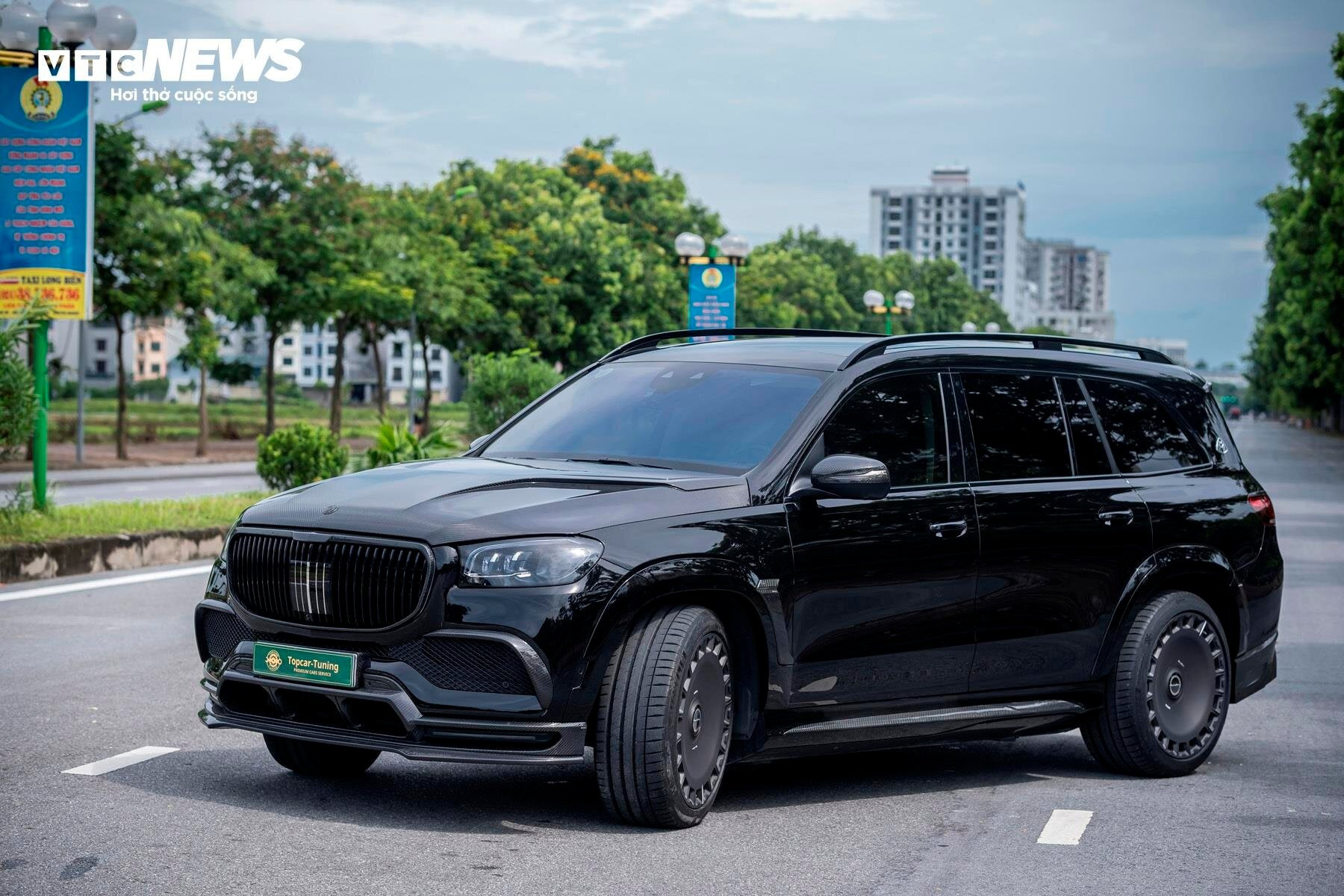 Mercedes-Maybach GLS480 được lên đời với gói độ Larte Design và vành Forge Auto Wheel.