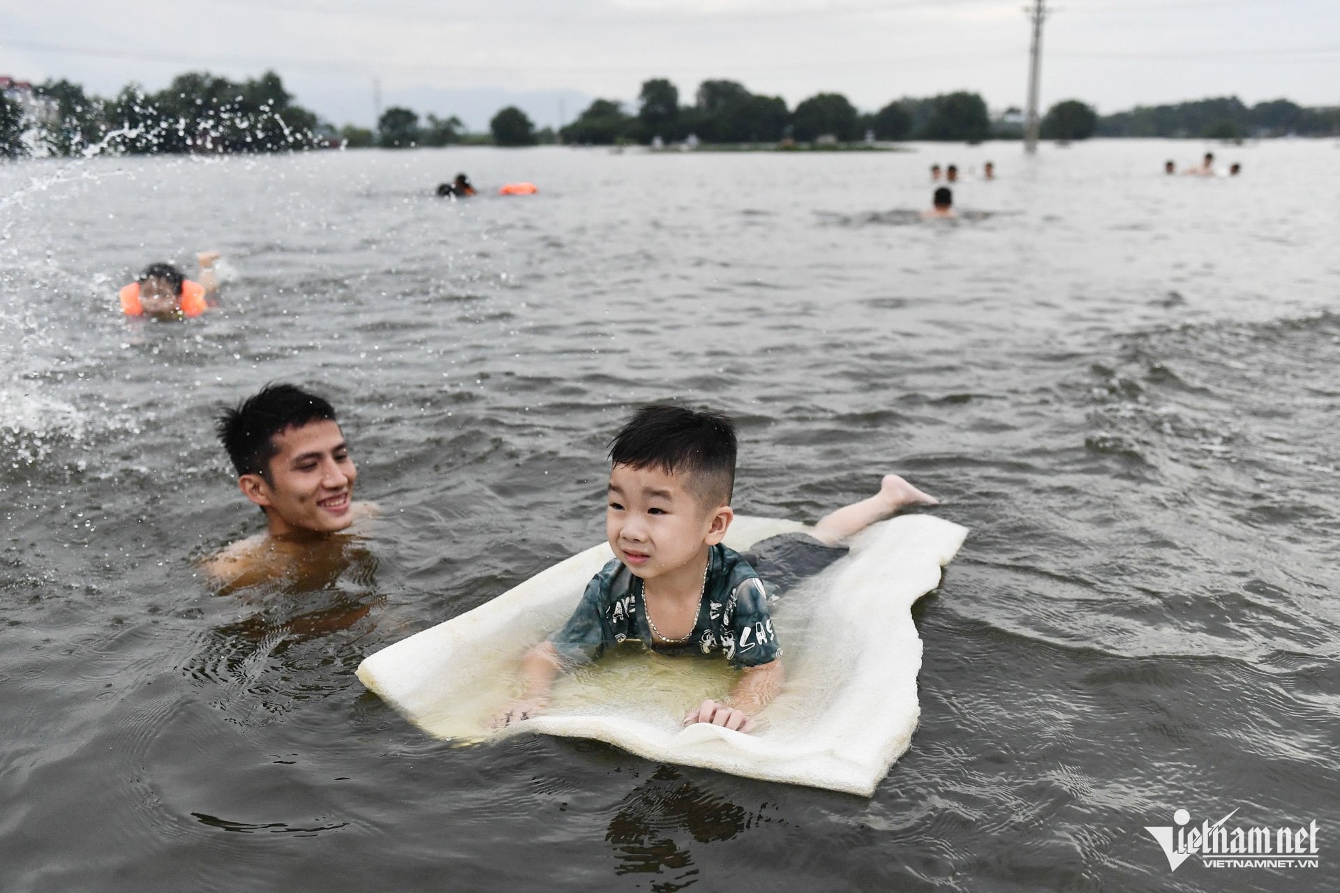 boi ngoai thanh ha noi 15jpg 3205.jpg