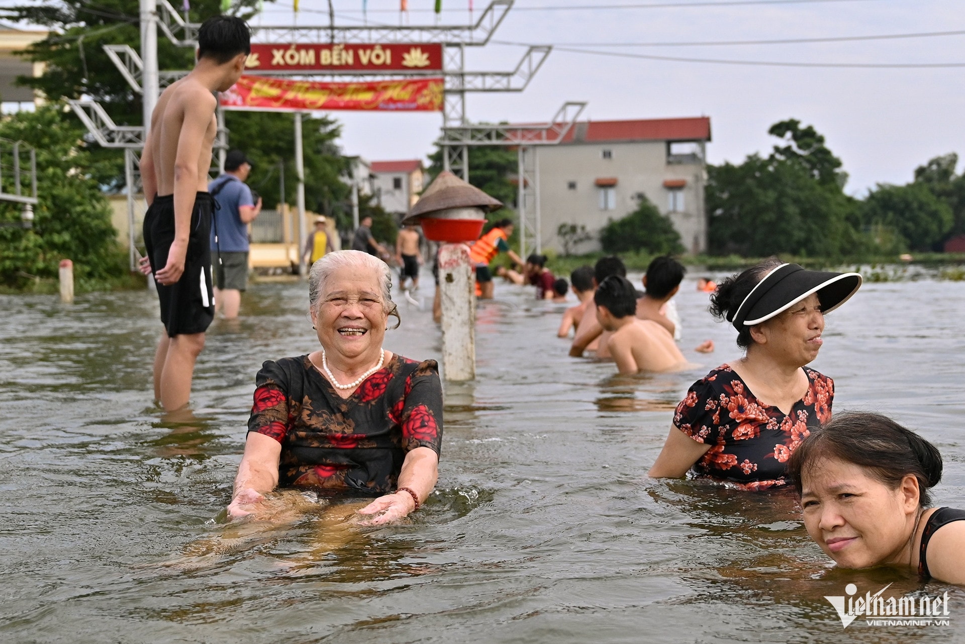 W-bơi ngoại thành Hà Nội 29.JPG.jpg