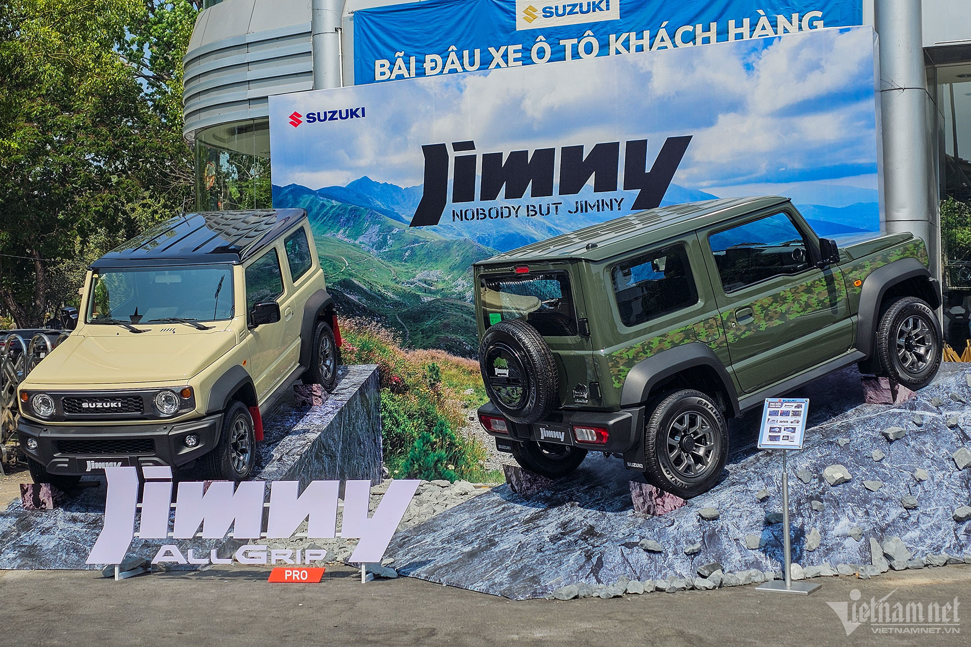 suzuki jimny 14.jpg