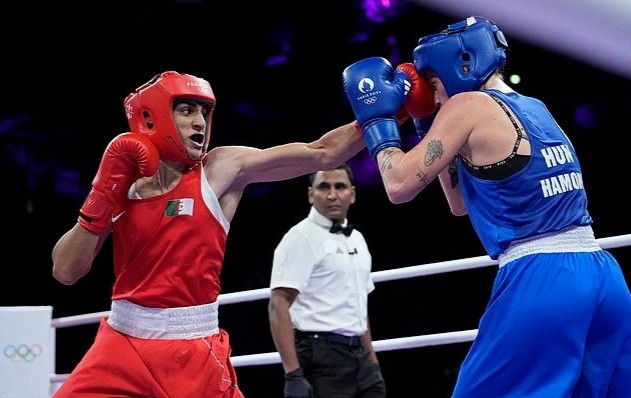 Võ sĩ Imane Khelif bật khóc khi giành huy chương Olympic: Tôi là phụ nữ - 1