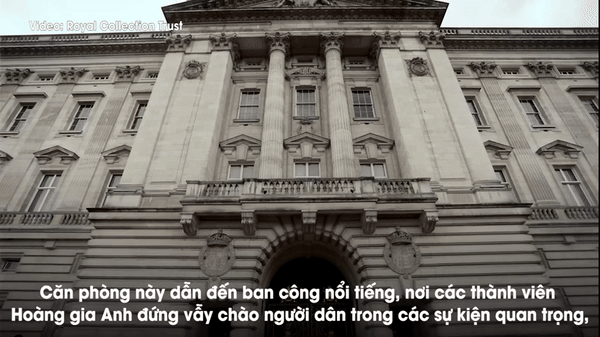 Không gian 'đậm nét Trung Hoa' đằng sau ban công lớn của Điện Buckingham