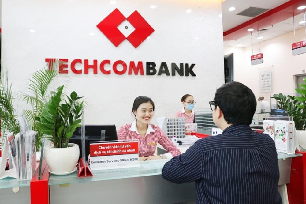 Techcombank là ngân hàng trả thu nhập cao nhất cho nhân viên trong 6 tháng đầu năm 2024. (Ảnh minh hoạ).