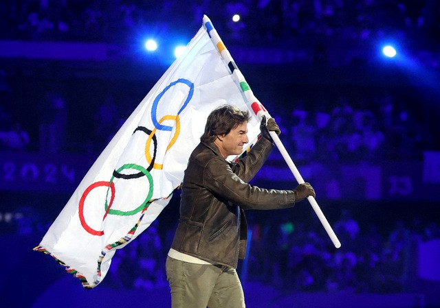 Tom Cruise đu dây trao cờ bế mạc Olympic 2024, Mỹ nhất toàn đoàn ngày cuối- Ảnh 10.