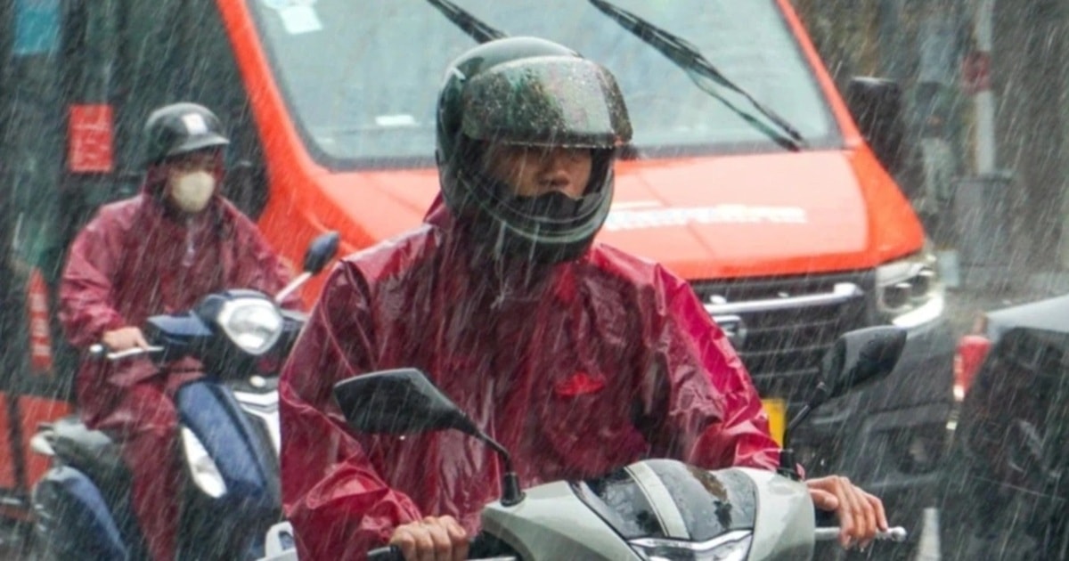 Mưa dông ở miền Bắc kéo dài nhiều ngày