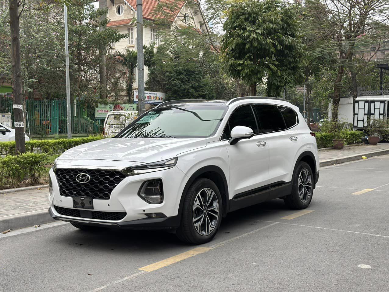 hyundai santa fe 2020 2.jpg