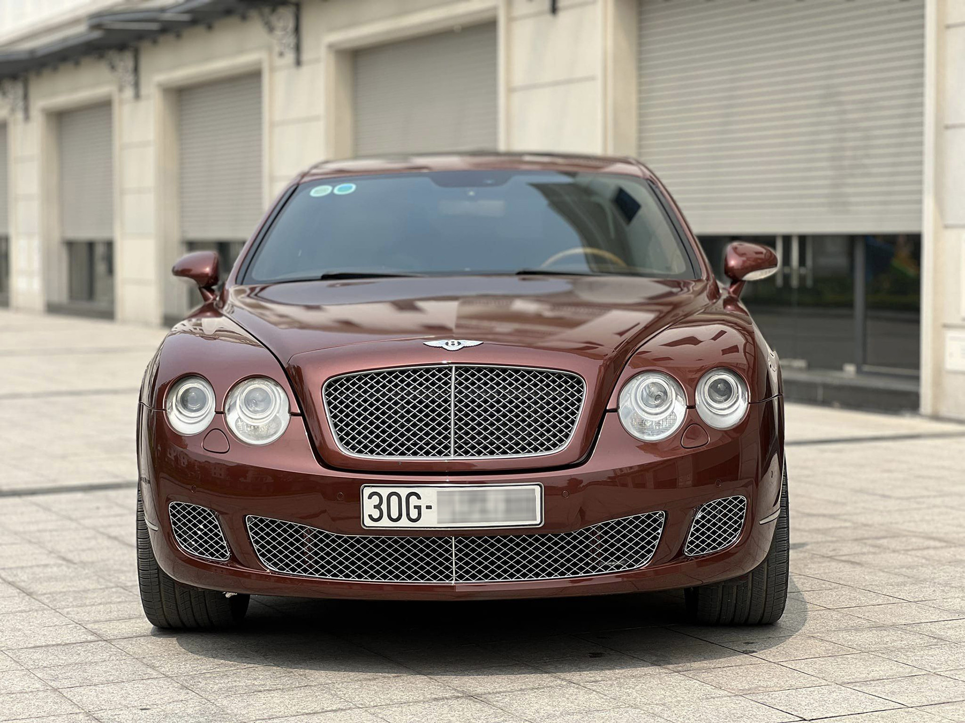 flying spur 3.jpg