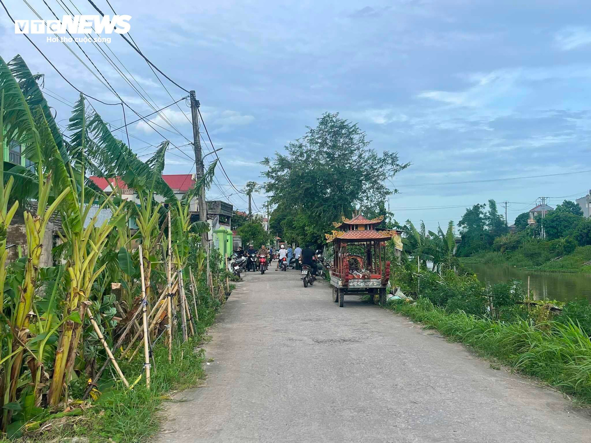 Tang lễ của Thượng úy Nguyễn Đình Khiêm đang được chuẩn bị ở quê nhà.