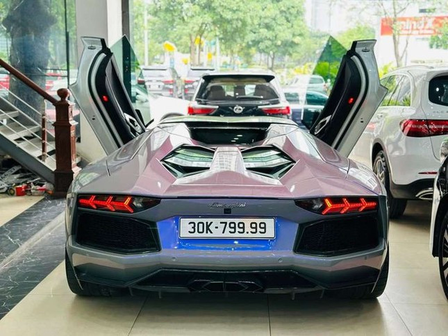 Siêu xe Lamborghini Aventador biển tứ quý 9 rao bán giá 22 tỷ đồng ảnh 1