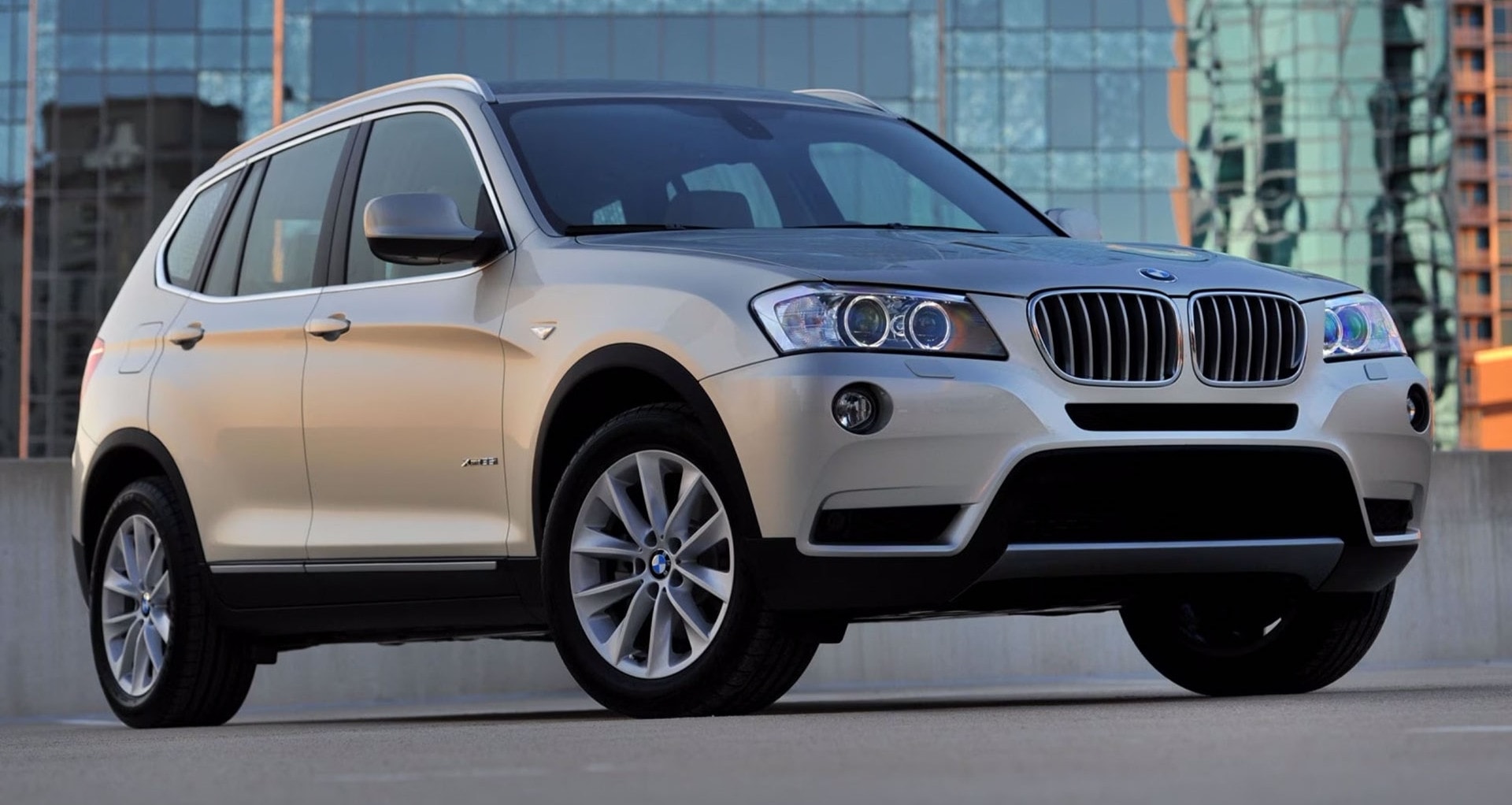 Ba mẫu xe SUV hạng sang cũ giá chỉ trên dưới 500 triệu đồng