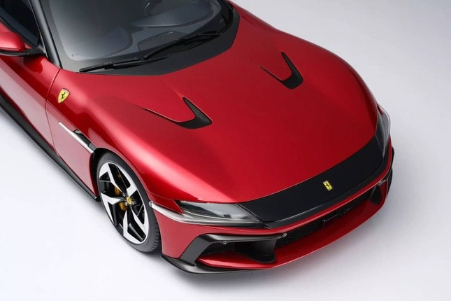 Mô hình siêu xe Ferrari đắt hơn một chiếc sedan mới ảnh 5