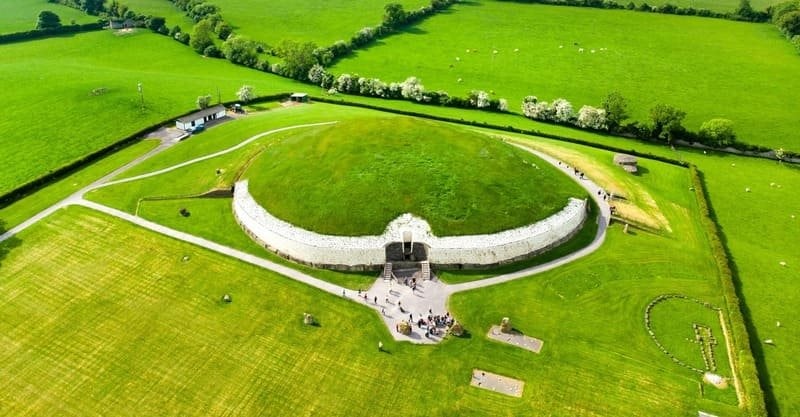 newgrange.jpg