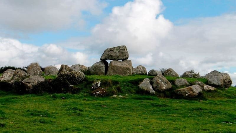 nghia-trang-cu-thach-carrowmore.jpg