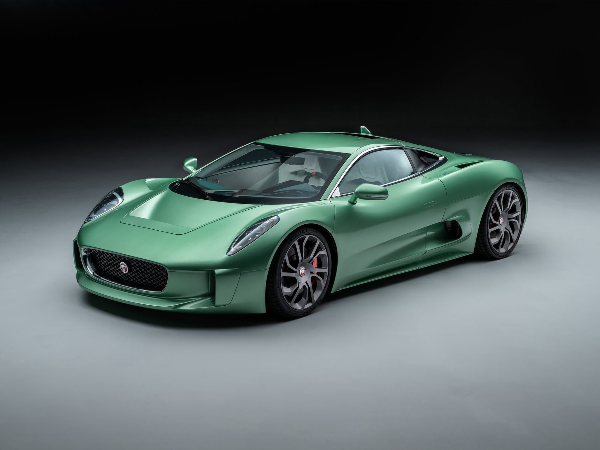 jaguar-c-x75-1-1730995229221230799768.jpg