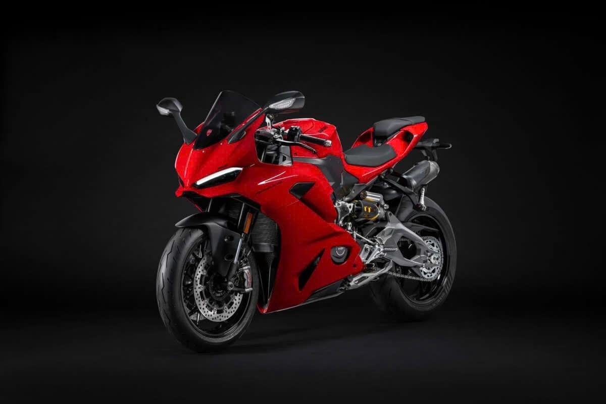 Ducati Panigale V2 2025