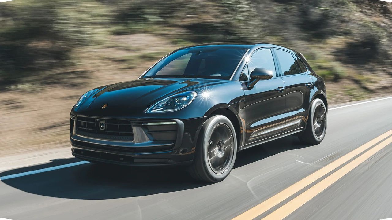 2023 porsche macan t 8 180417.jpg