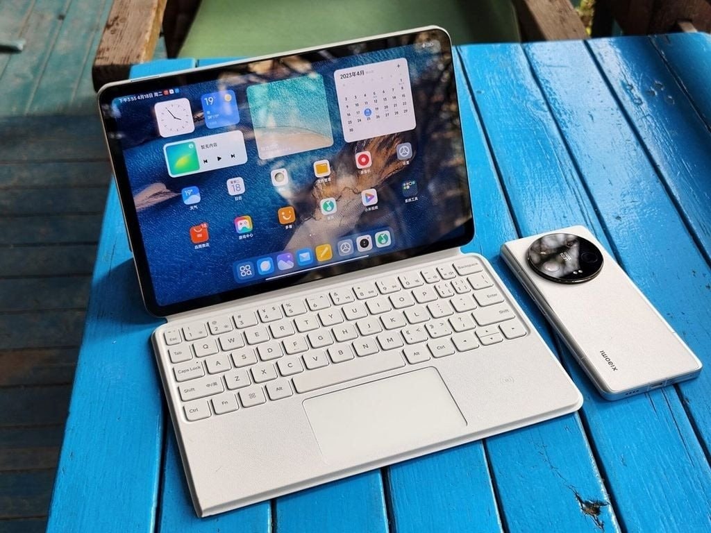 xiaomi-tham-chien-phan-khuc-tablet-cao-cap-voi-ipad-1.jpg