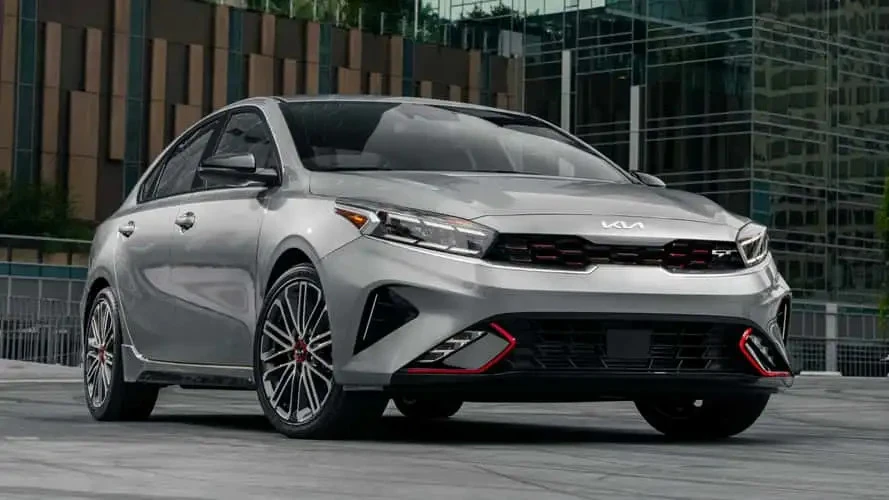 2025 kia forte.webp