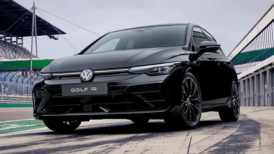 2025 volkswagen golf r black edition.webp