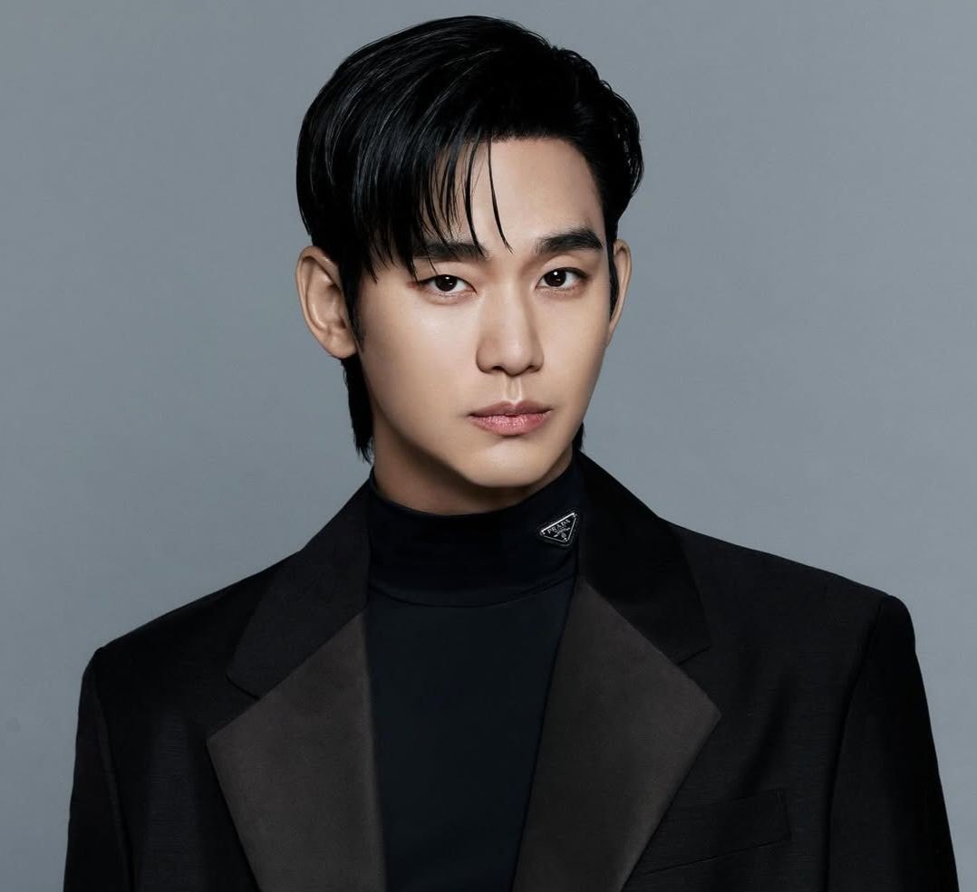 Showbiz Hàn Quốc độc hại và khắc nghiệt, họ đang vùi dập Kim So Hyun như cách họ làm với Kim Sae Ron, Lee Sun Kyun ảnh 2