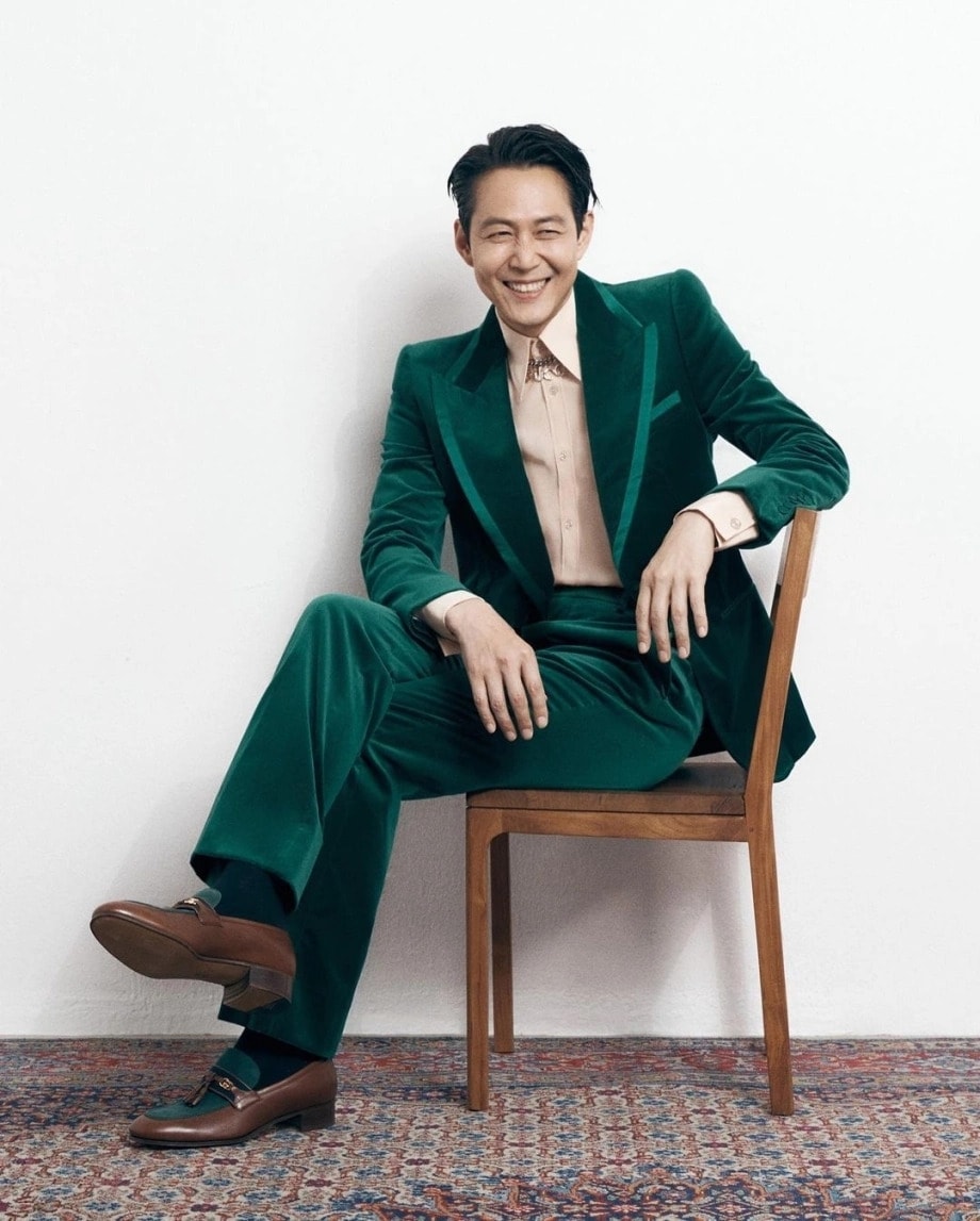 tung bi duoi khoi nha, lee jung jae gio la ngoi sao dat gia nhat han quoc hinh anh 2