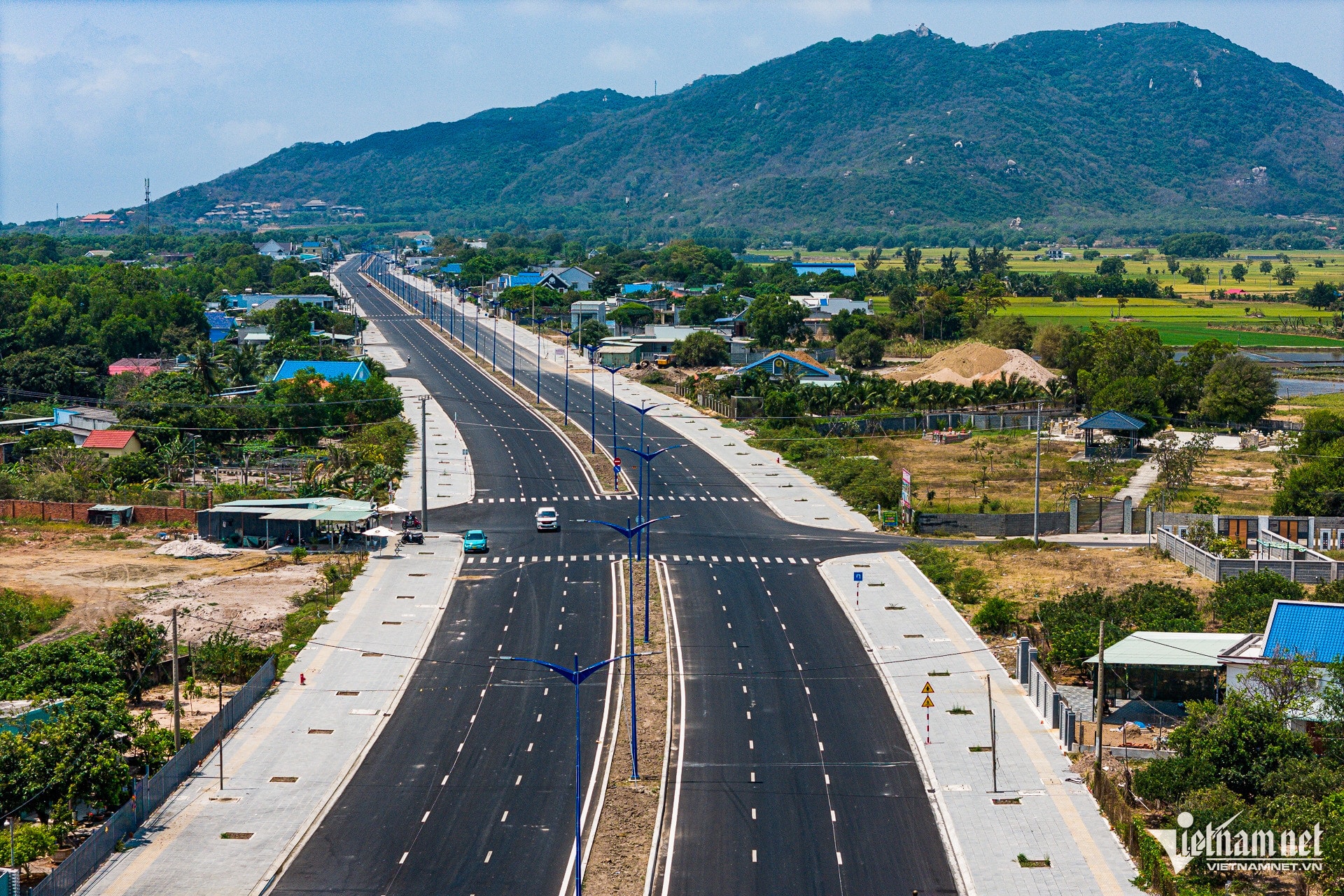 duong ven bien ba ria vung tau nguyen hue 6 29811.jpg