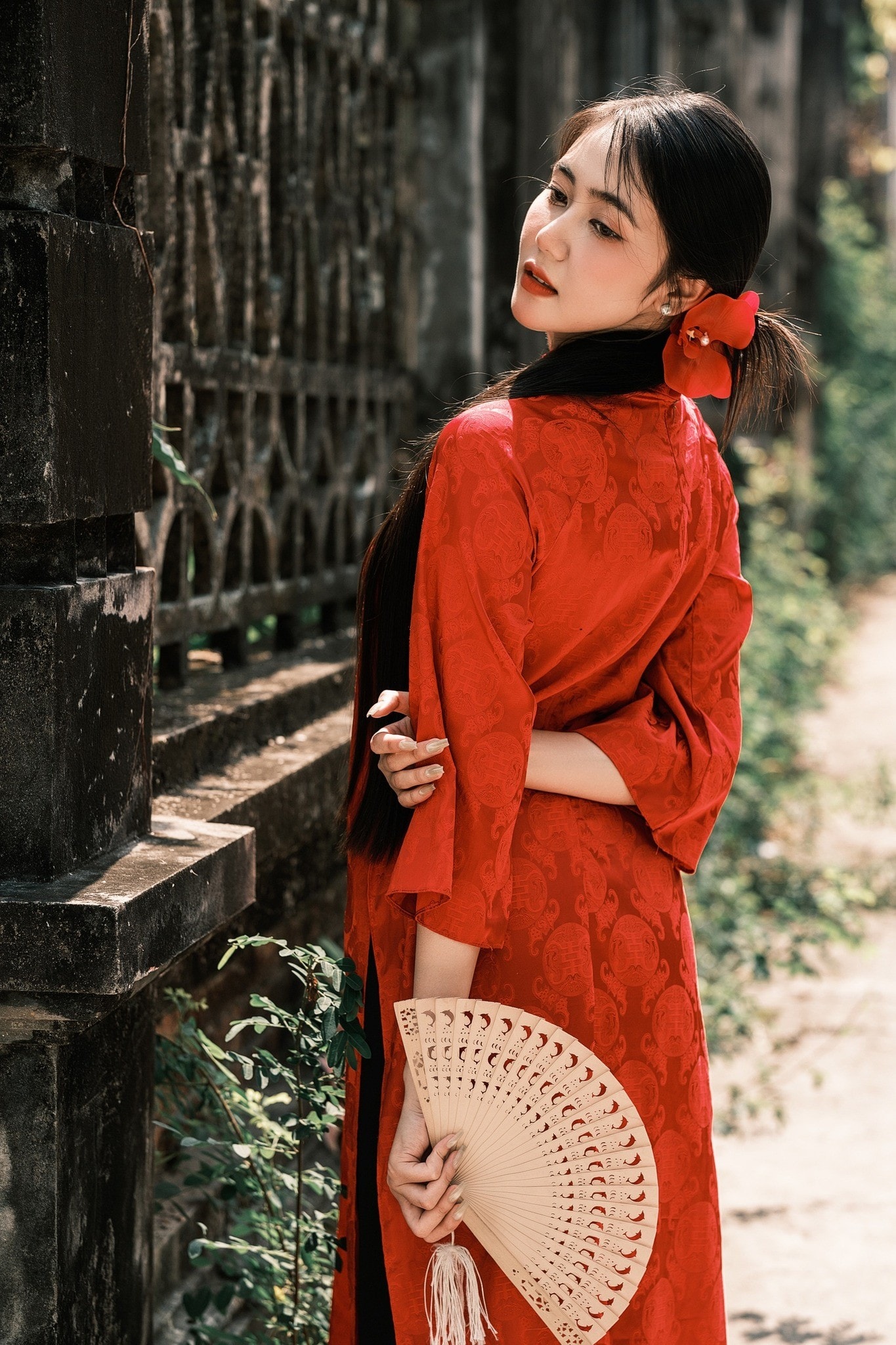 Cô gái miền Tây có gương mặt như trăng rằm ở Hoa hậu Việt Nam ảnh 29