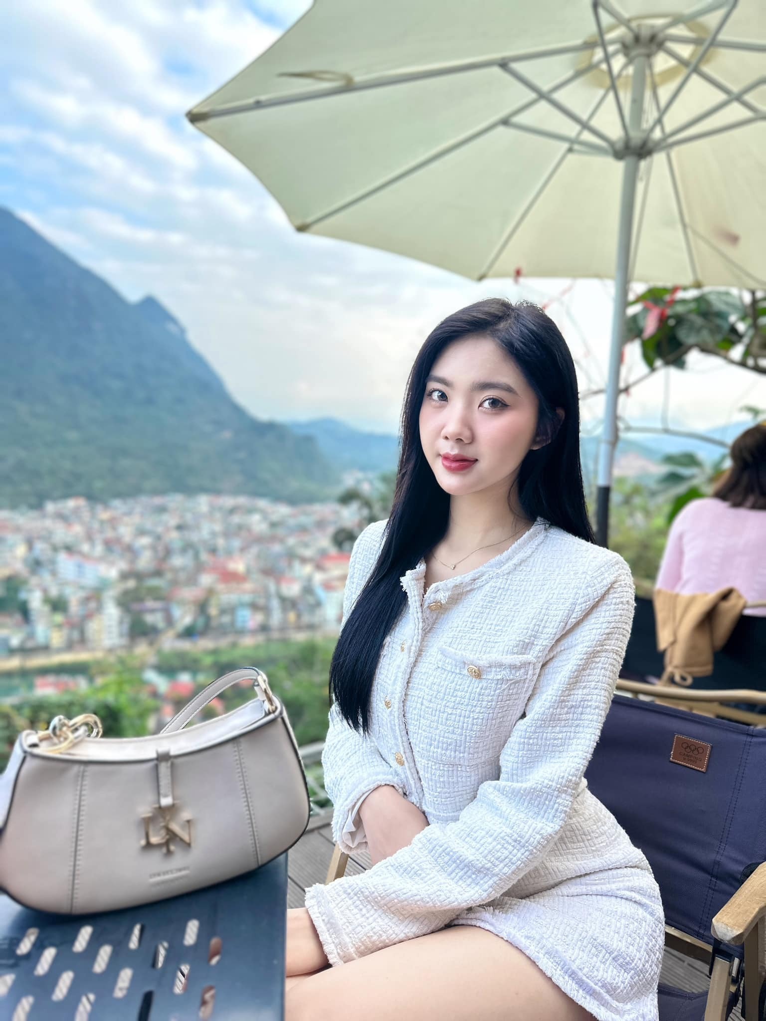 Người đẹp xứ Tuyên có vòng eo 59 cm ở Hoa hậu Việt Nam ảnh 22