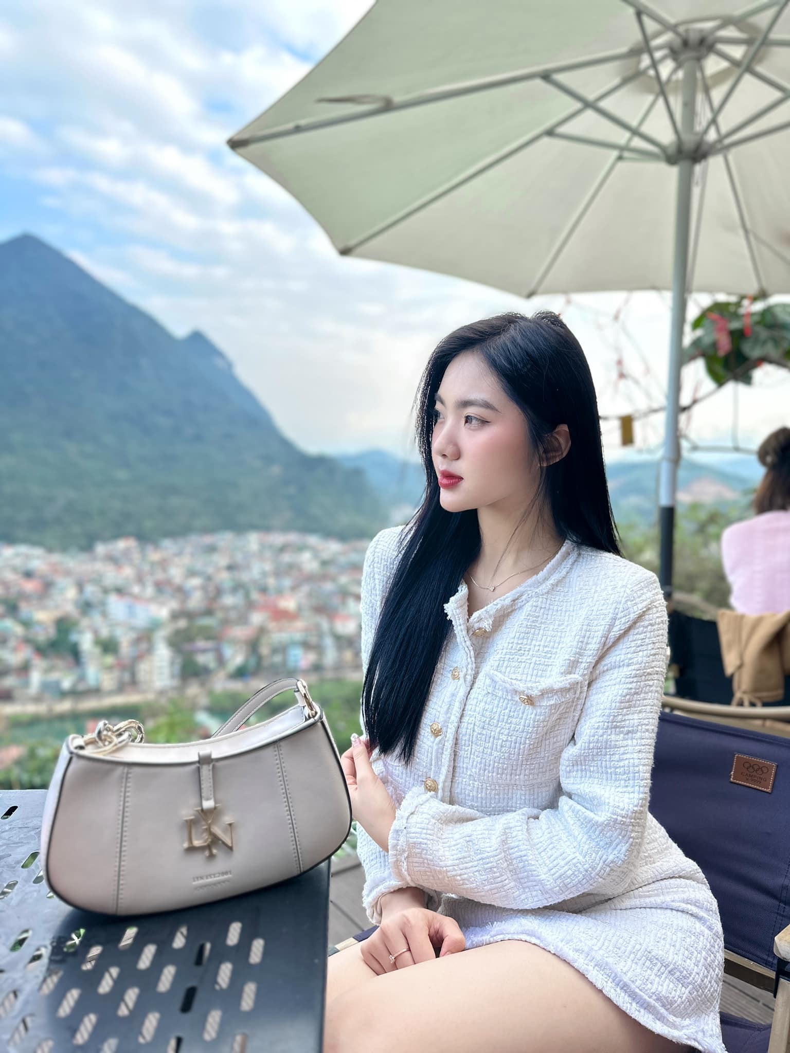 Người đẹp xứ Tuyên có vòng eo 59 cm ở Hoa hậu Việt Nam ảnh 21