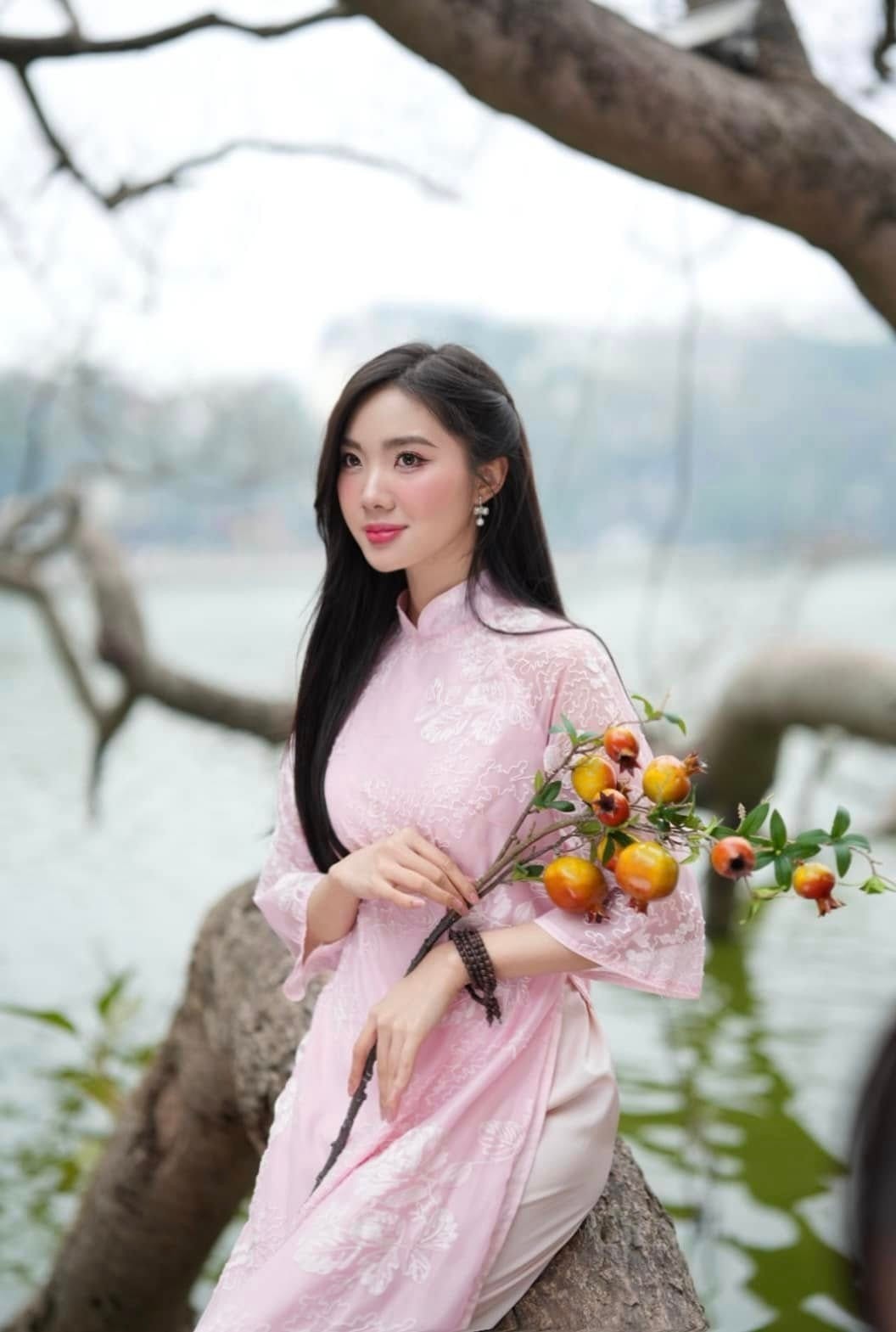 Người đẹp xứ Tuyên có vòng eo 59 cm ở Hoa hậu Việt Nam ảnh 3