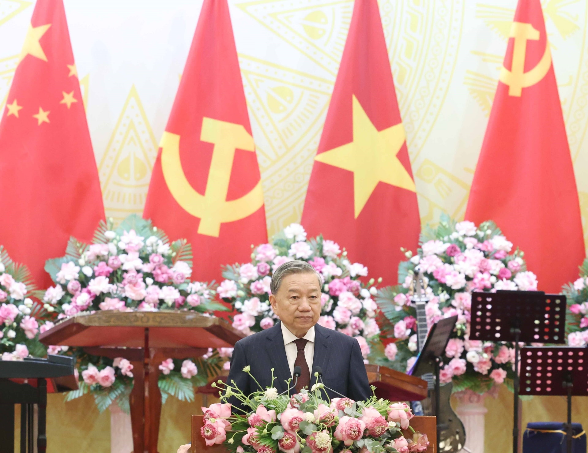 Tiệc chiêu đãi chào mừng Tổng Bí thư, Chủ tịch nước Trung Quốc Tập Cận Bình - 3 Tiệc chiêu đãi chào mừng Tổng Bí thư, Chủ tịch nước Trung Quốc Tập Cận Bình - 3