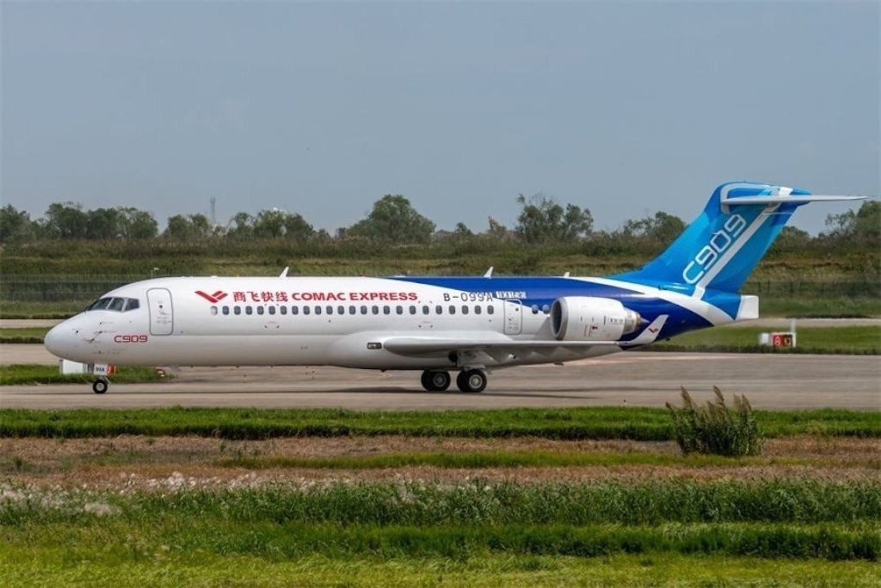 comacc909.jpg