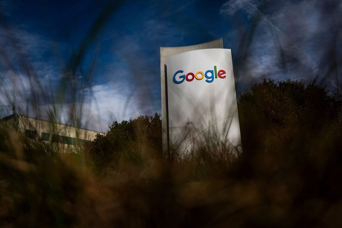 google bloomberg.jpg