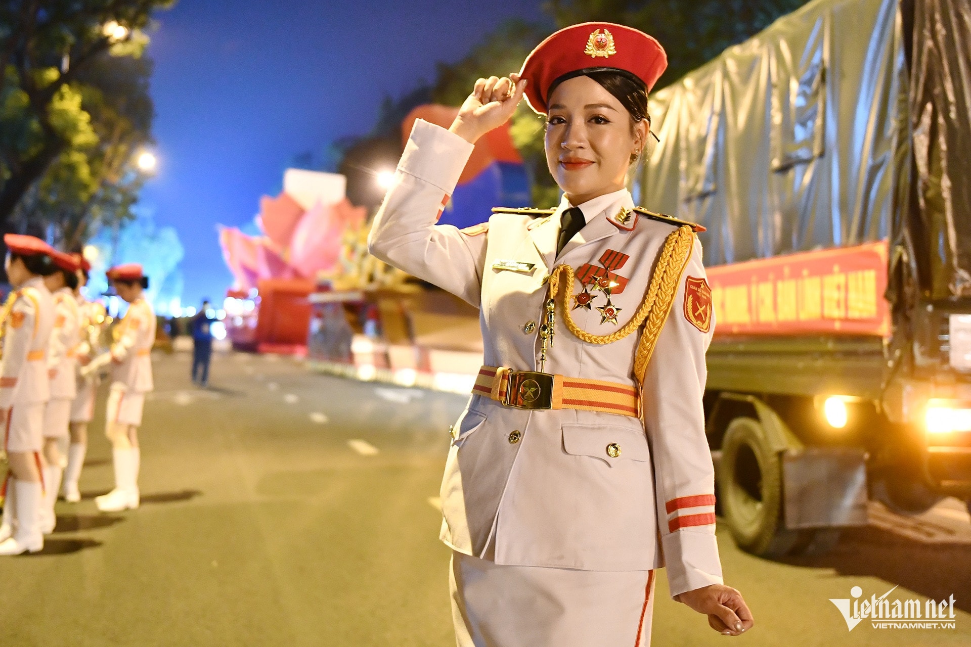 W-chien si_2.jpg