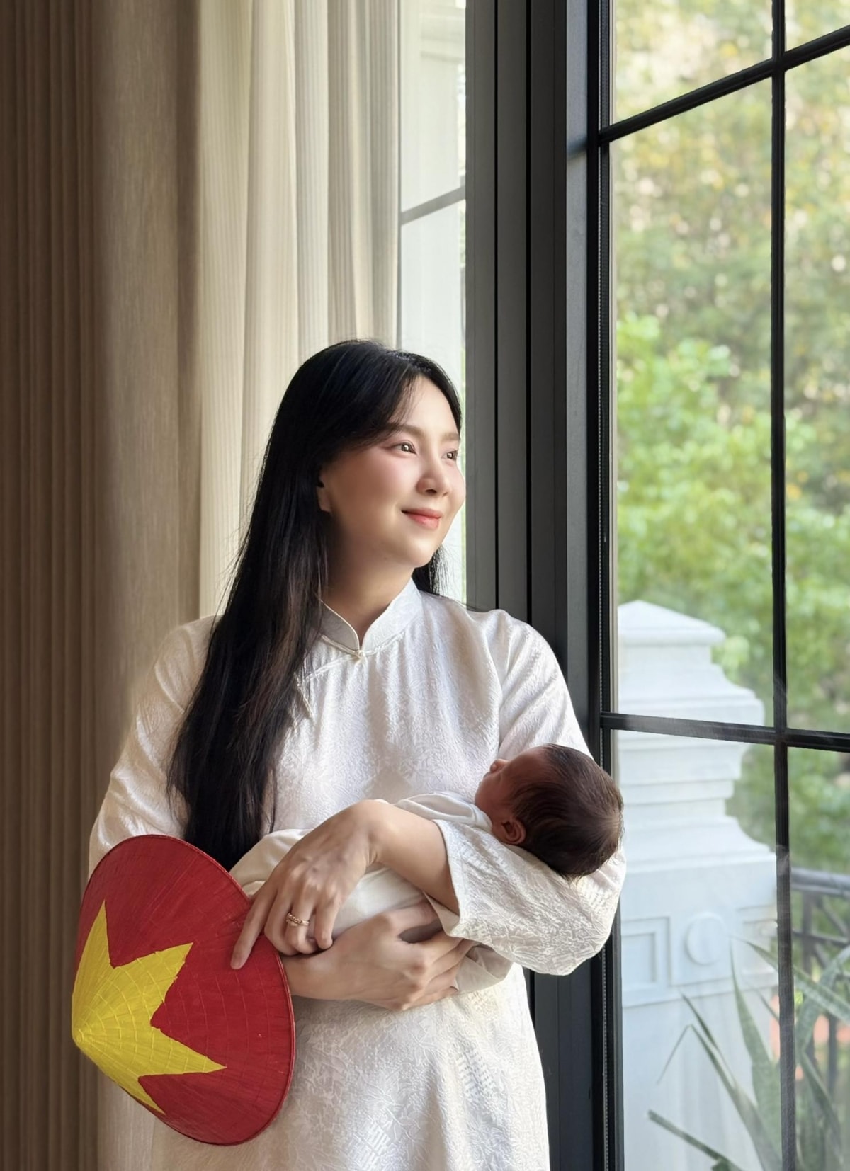sao viet 1 5 Dat g cau hon cindy lu hinh anh 8