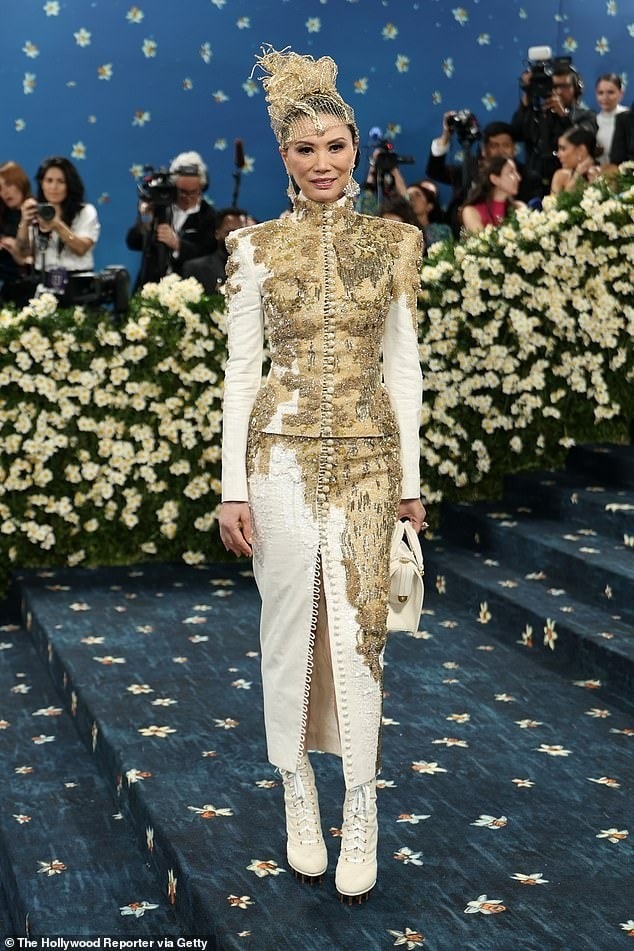 Lisa (BalckPink) vào danh sách mặc xấu nhất Met Gala 2025 ảnh 11