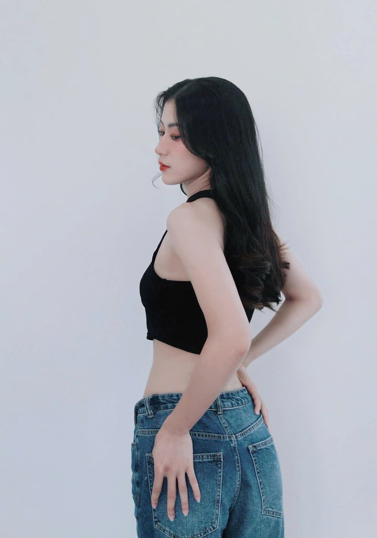 hoang kieu trinh 3.jpg