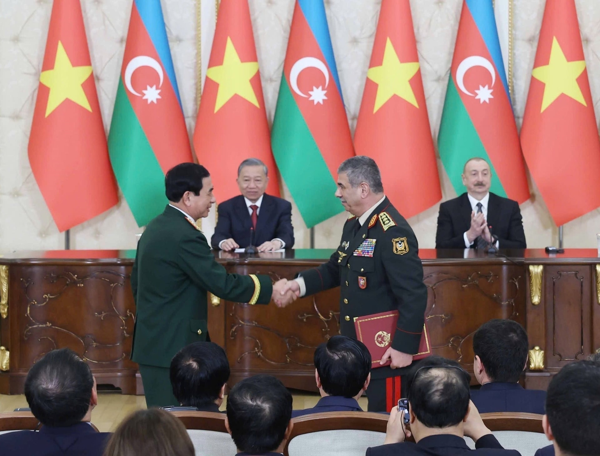 Thiết lập quan hệ Đối tác toàn diện Việt Nam - Azerbaijan - 3 Thiết lập quan hệ Đối tác toàn diện Việt Nam - Azerbaijan - 3