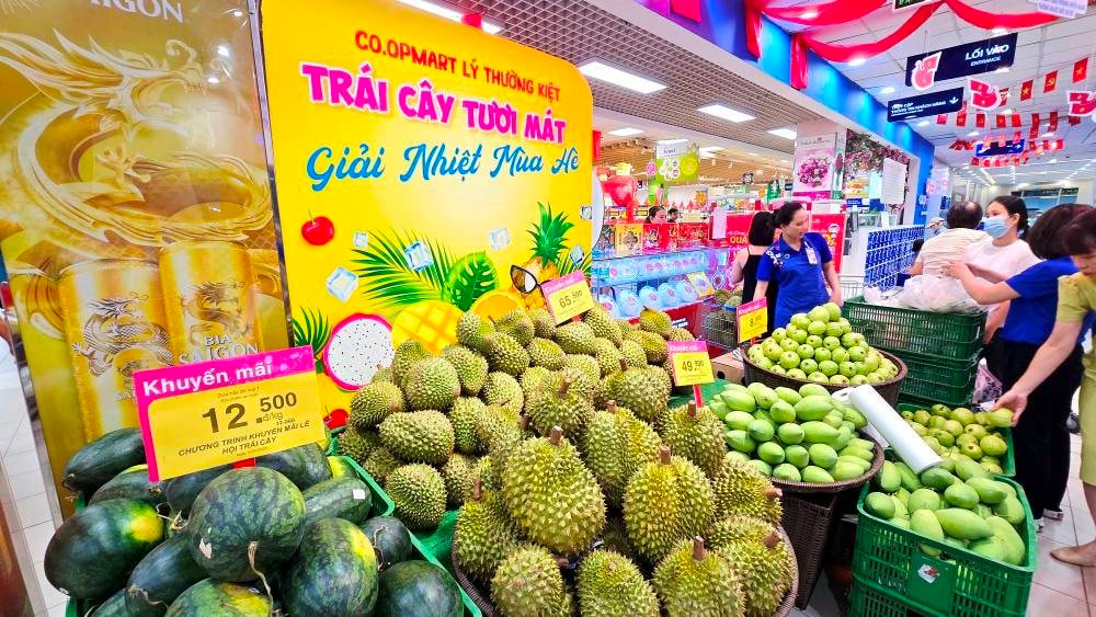 Điểm tin Kinh doanh 11/5: Giá vàng: Giá vàng nhẫn, vàng miếng tăng cao trở lại Điểm tin Kinh doanh 11/5: Giá vàng: Giá vàng nhẫn, vàng miếng tăng cao trở lại