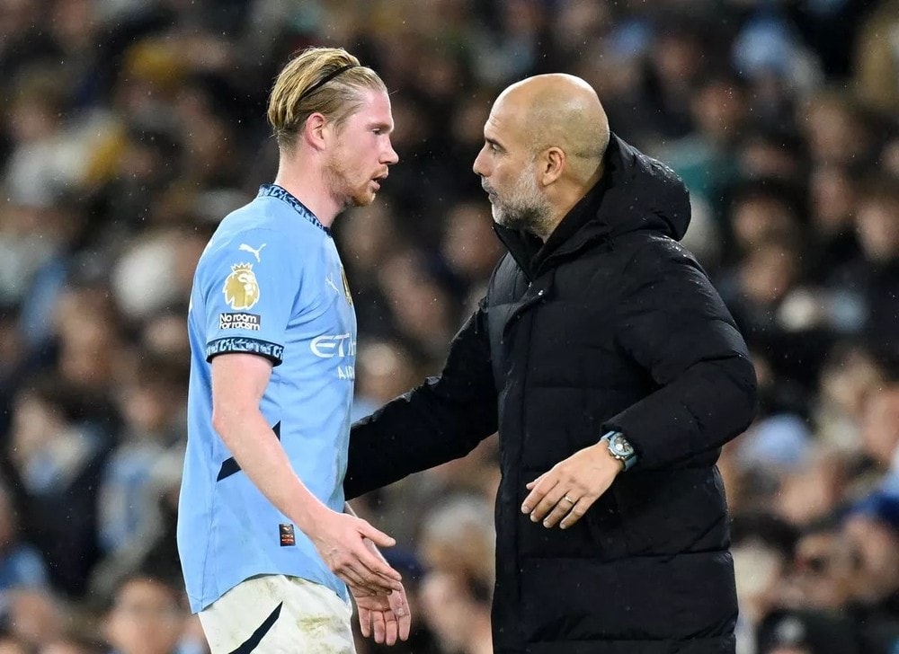 Pep Guardiola không muốn Man City gia hạn hợp đồng với De Bruyne vì ngôi sao người Bỉ đã cao tuổi. ẢNH: GETTY de-bruyne-man-city.jpg